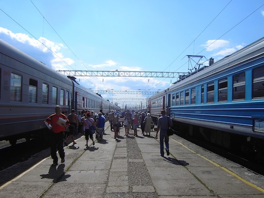 Een dag later wordt de reis vervolgd en komen we twee dagen later aan in Irkutsk.