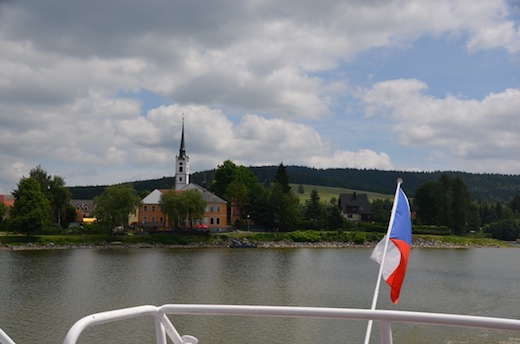 rondbaartboot-frymburk-tsjechie