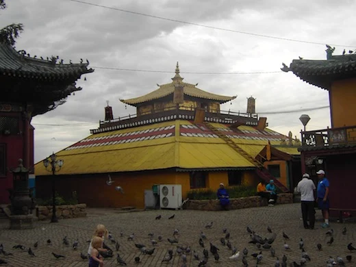 Het Gandan Klooster in Ulaanbaatar dat onlangs nog werd bezocht door Koning Willem Alexander en Koningin Maxima.