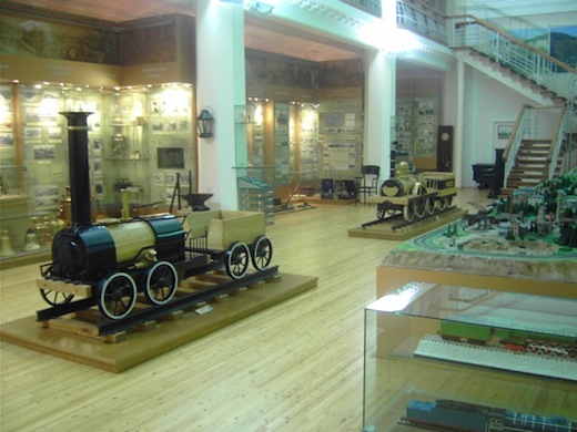 In Novosibirsk moet uiteraard ook het Transsiberische spoorwegmuseum worden bezocht.