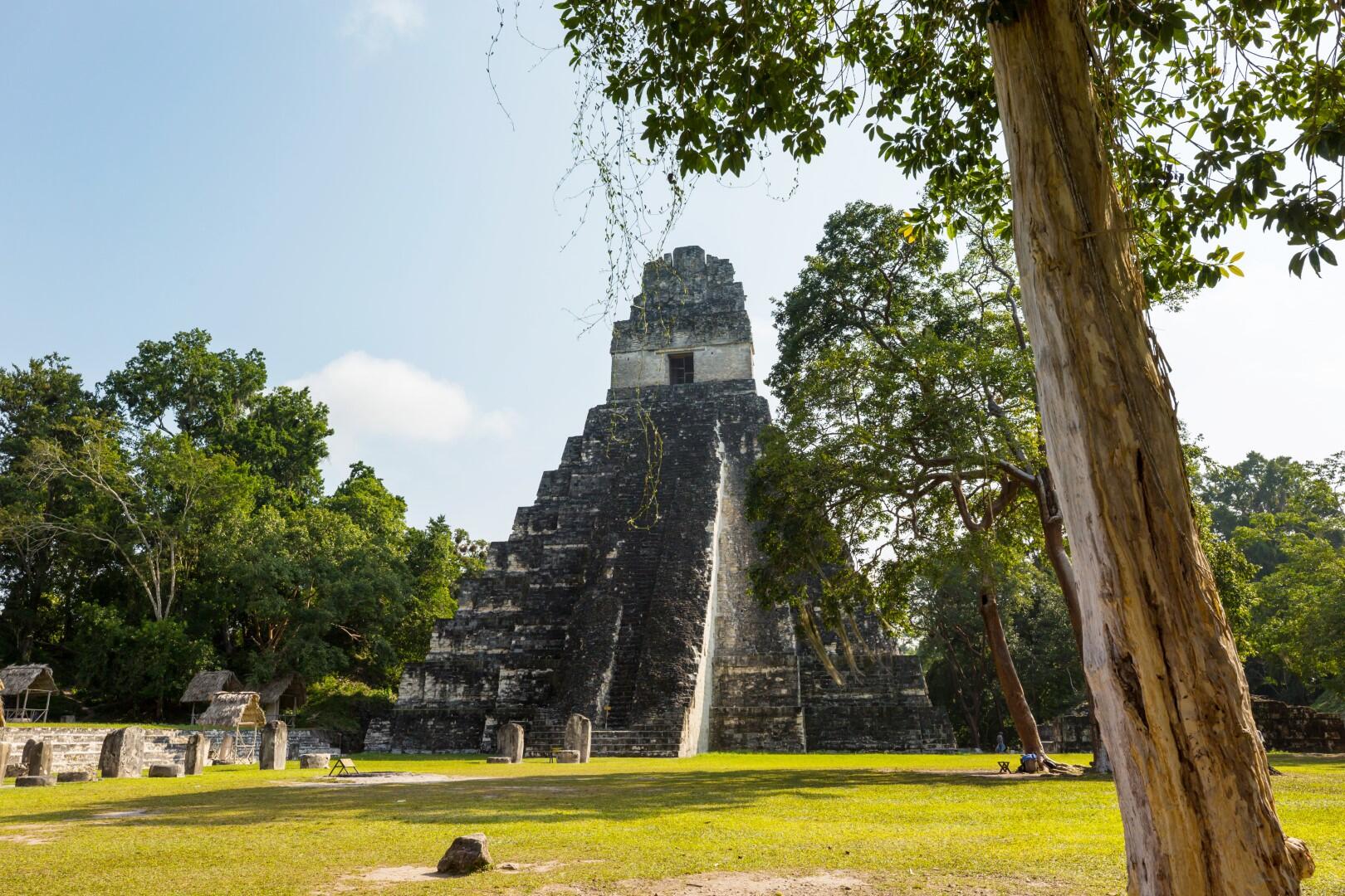Tempels van Tikal