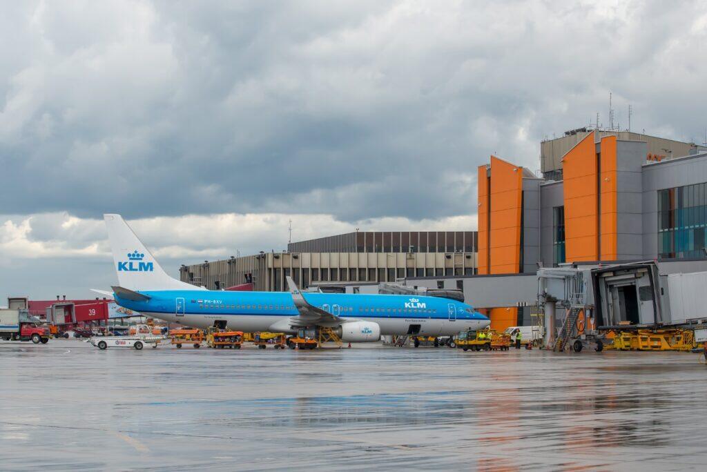 KLM