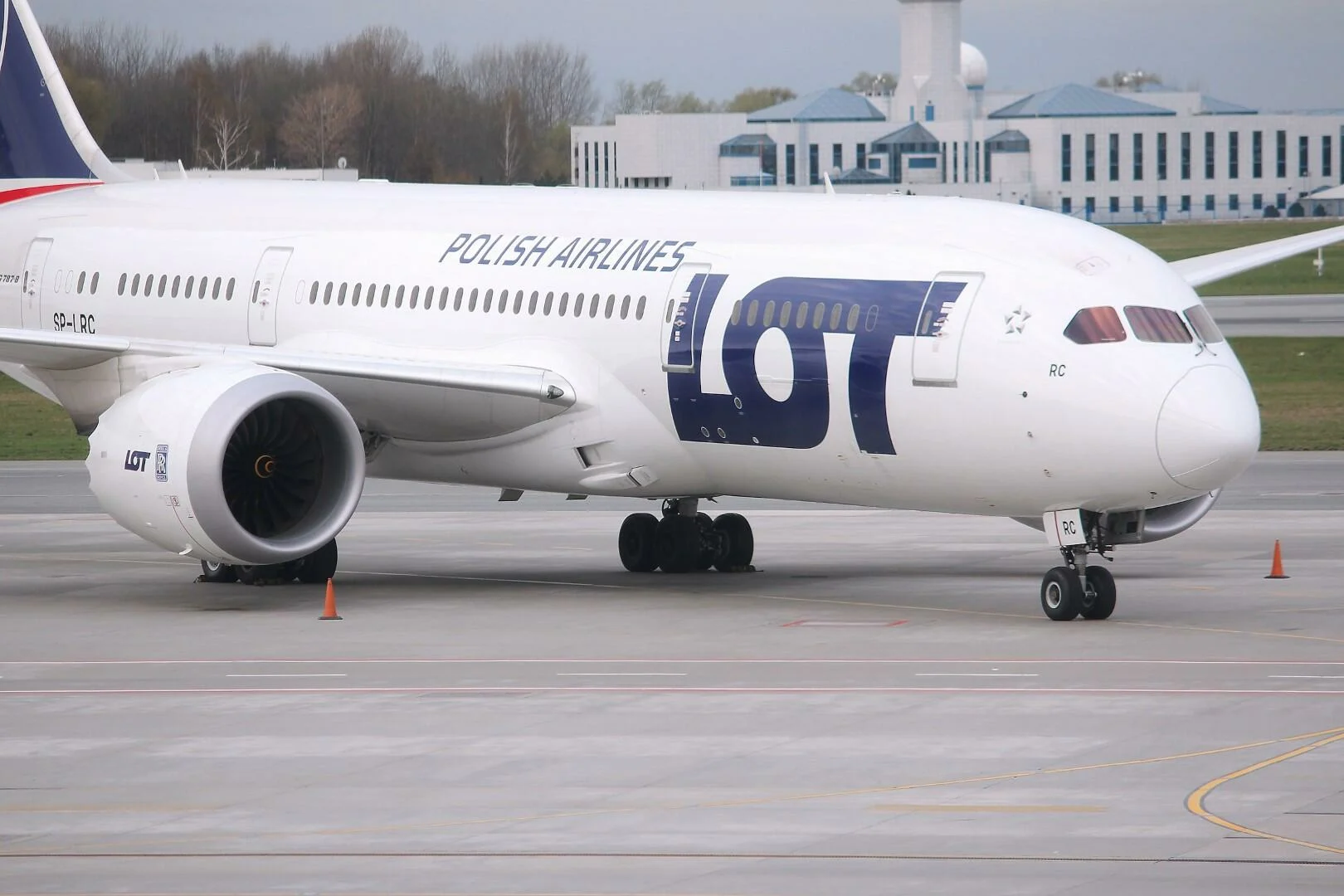 LOT Polish Airlines