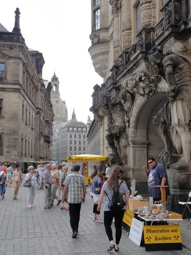 De mooie Schloßplatz.