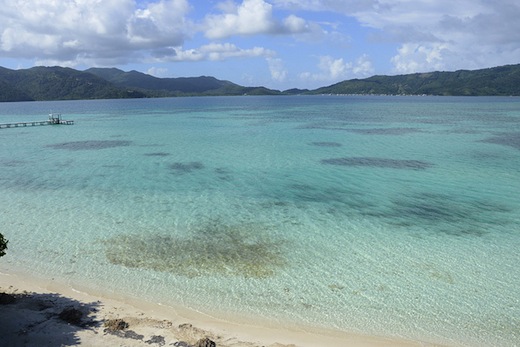 Parelwitte stranden op het eiland Guanaja (Foto: Sonja Stark