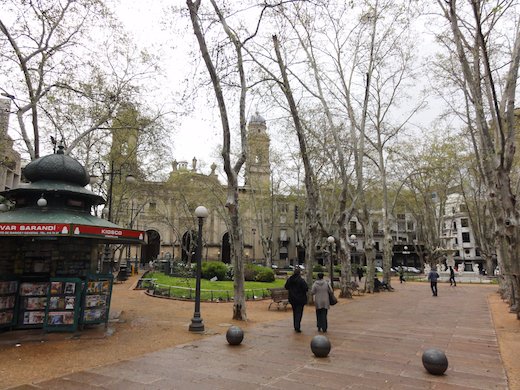 plaza matriz montevideo