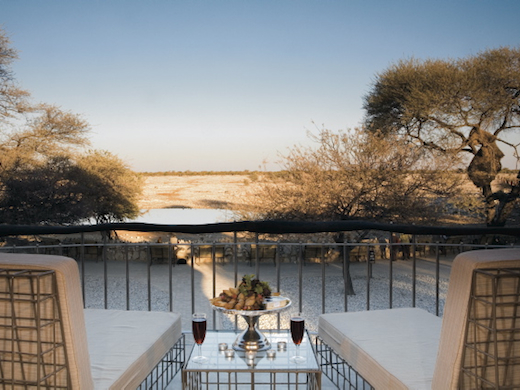 waterhole-lodge-namibie